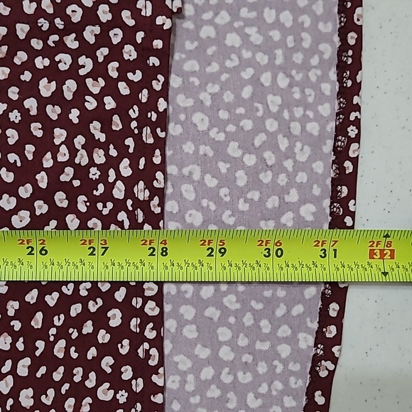 Kim Rogers Burgundy Abstract Polka-dot/Floral Button Down Shirt size XL - Picture 7 of 8